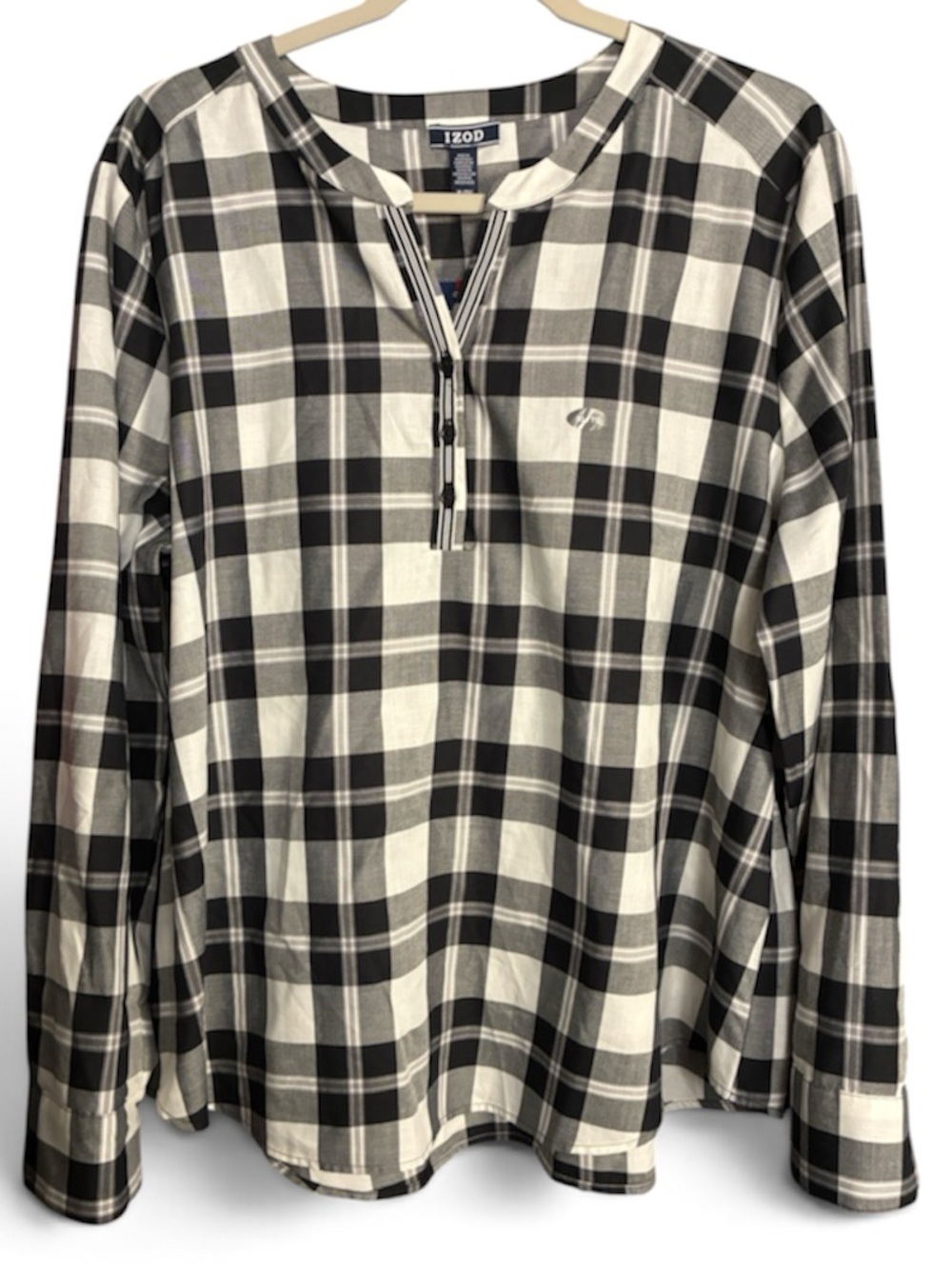 New! Izod Black and White Plaid Long-Sleeve Henley Blouse Size XL NWT
